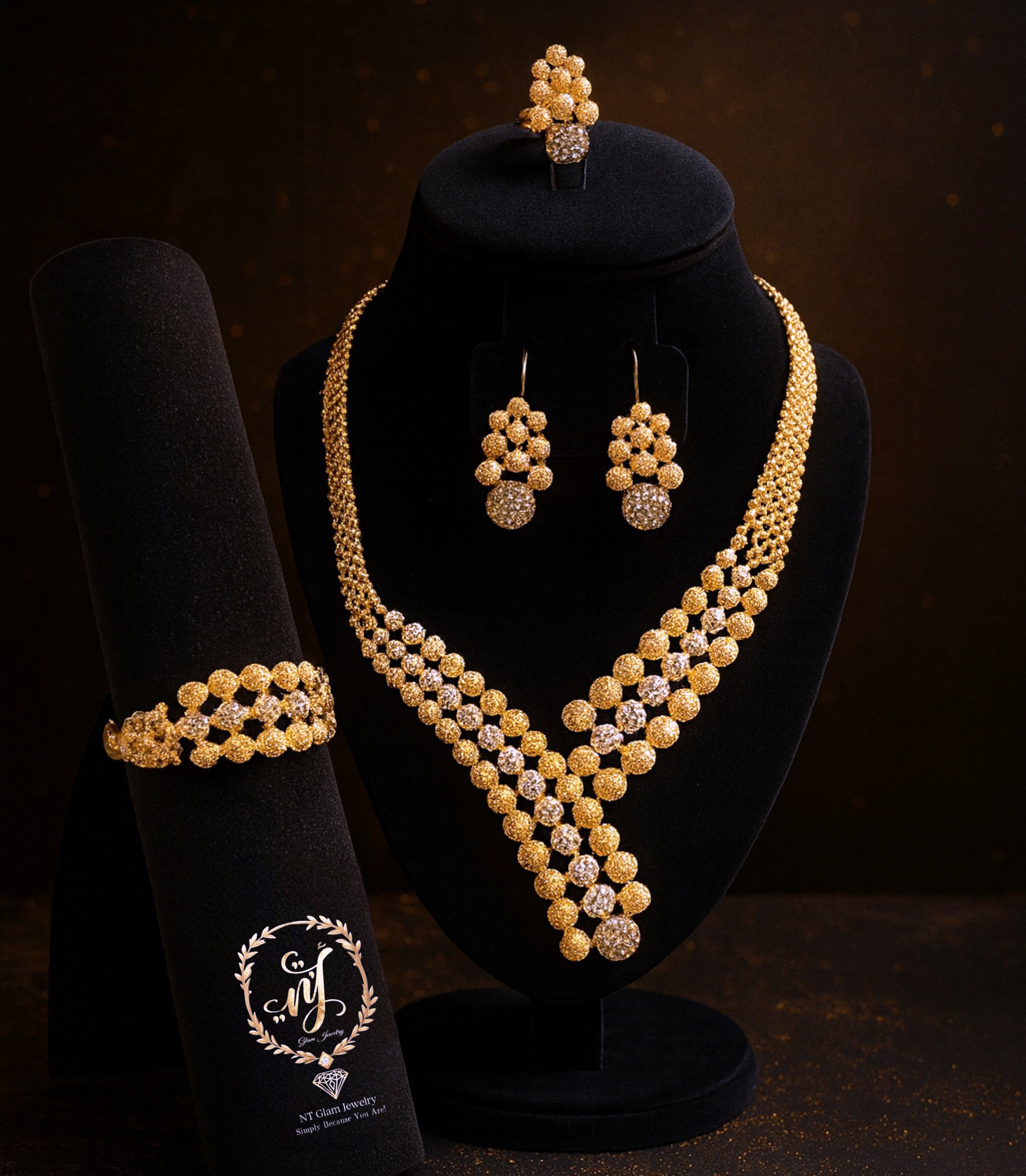 gold-plated-classic-jewelry-set for women